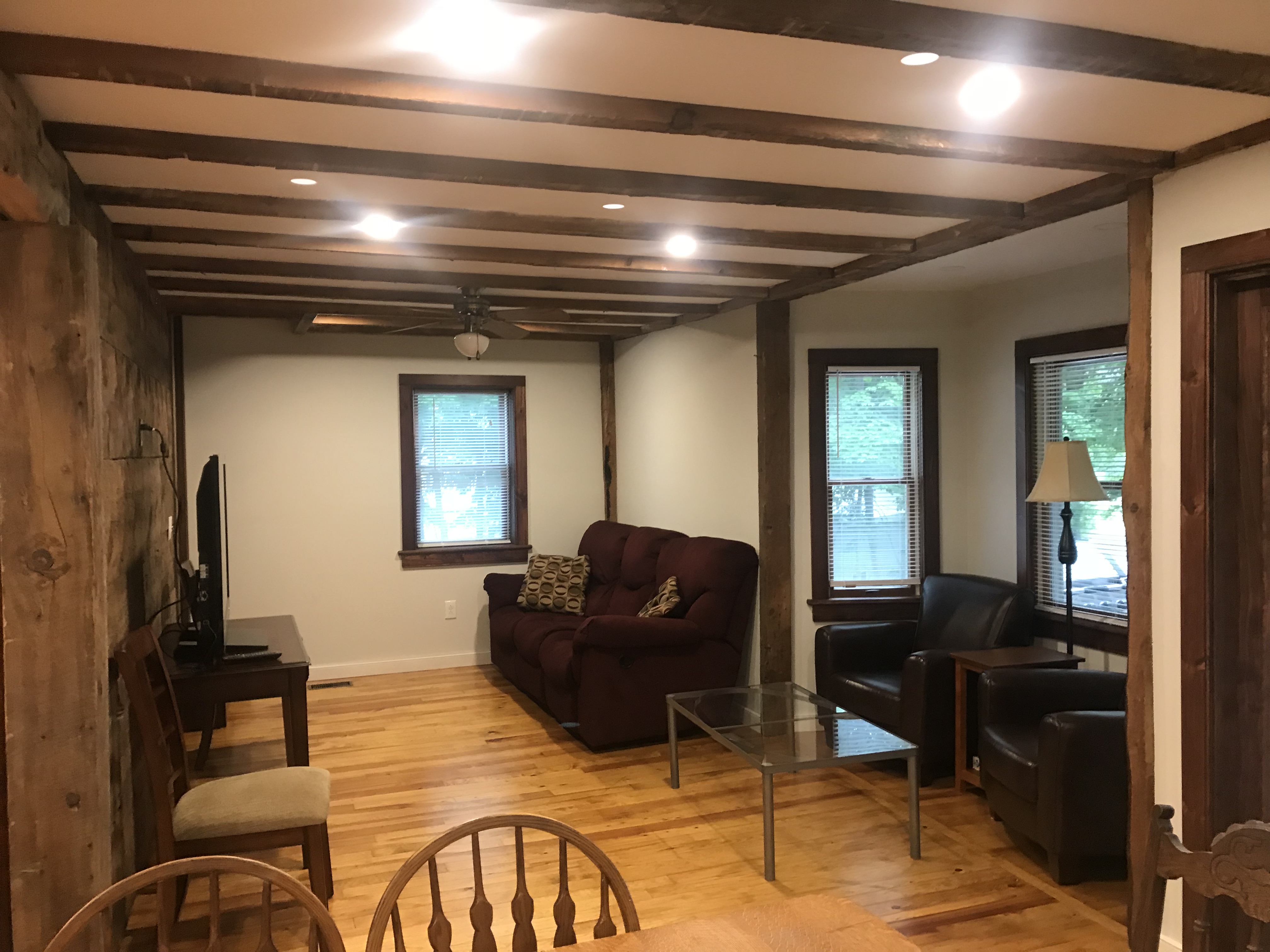 Image of living / dining room